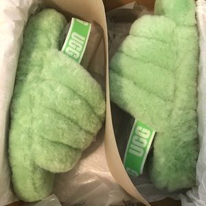UGG fluff yeah sandal slipper slide Apple green size 8 new in box